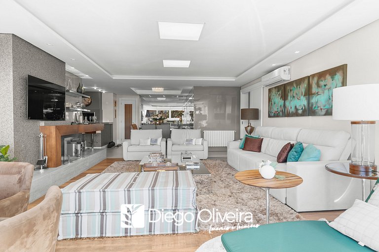 650 metros, Rua Coberta Centro/Villa Verde 202A