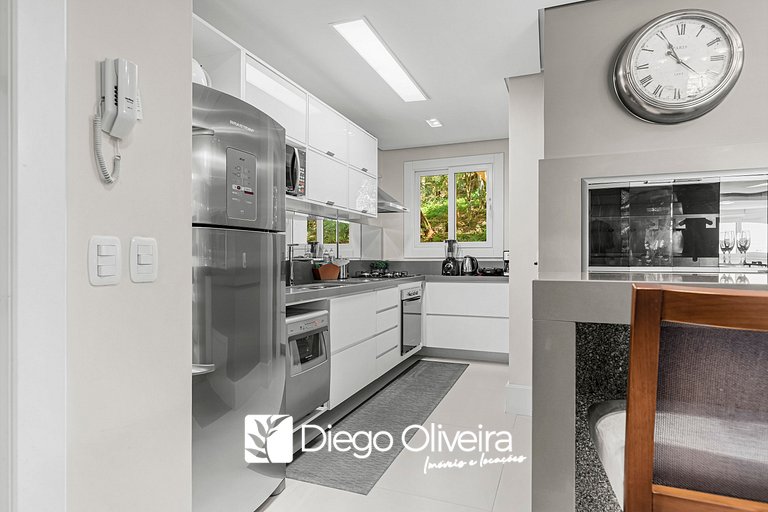 650 metros, Rua Coberta Centro/Villa Verde 202A