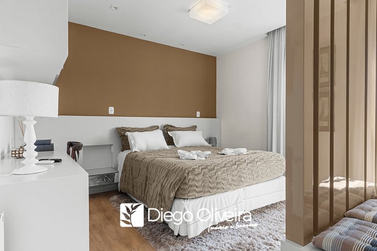 650 metros, Rua Coberta Centro/Villa Verde 202A