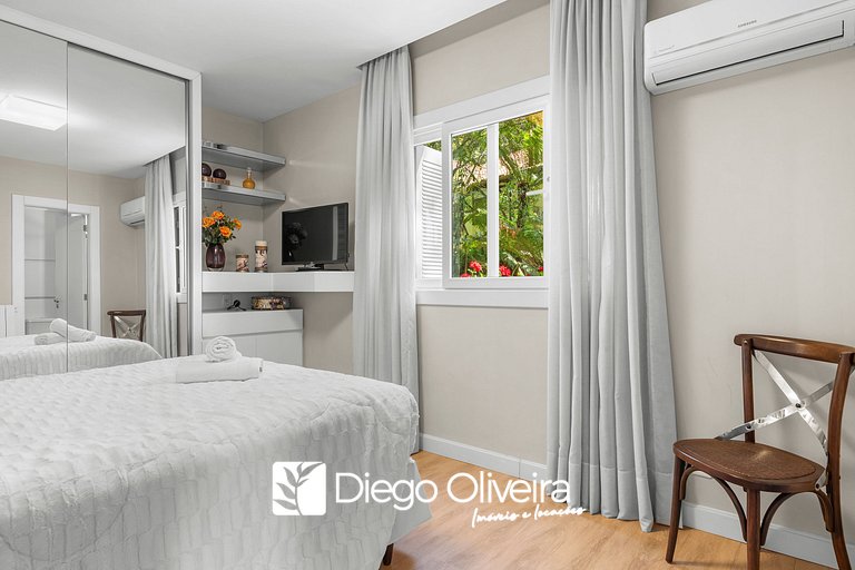 650 metros, Rua Coberta Centro/Villa Verde 202A