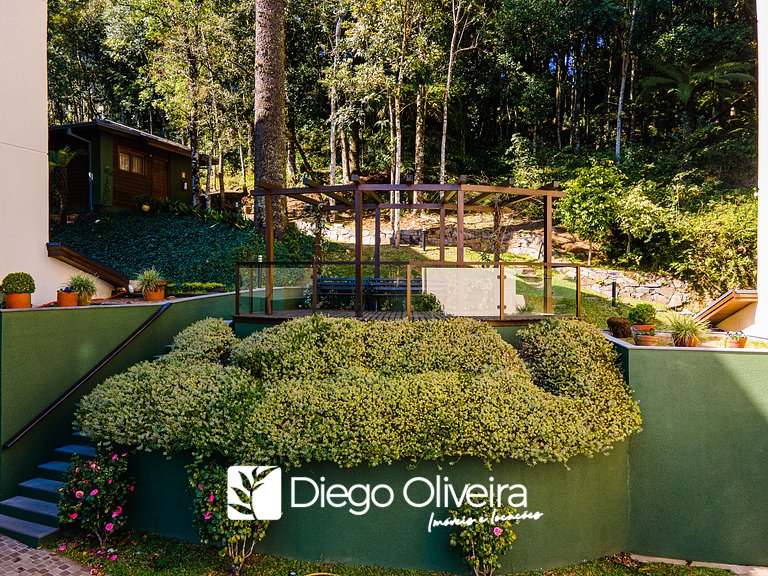 650 metros, Rua Coberta Centro/Villa Verde 202A